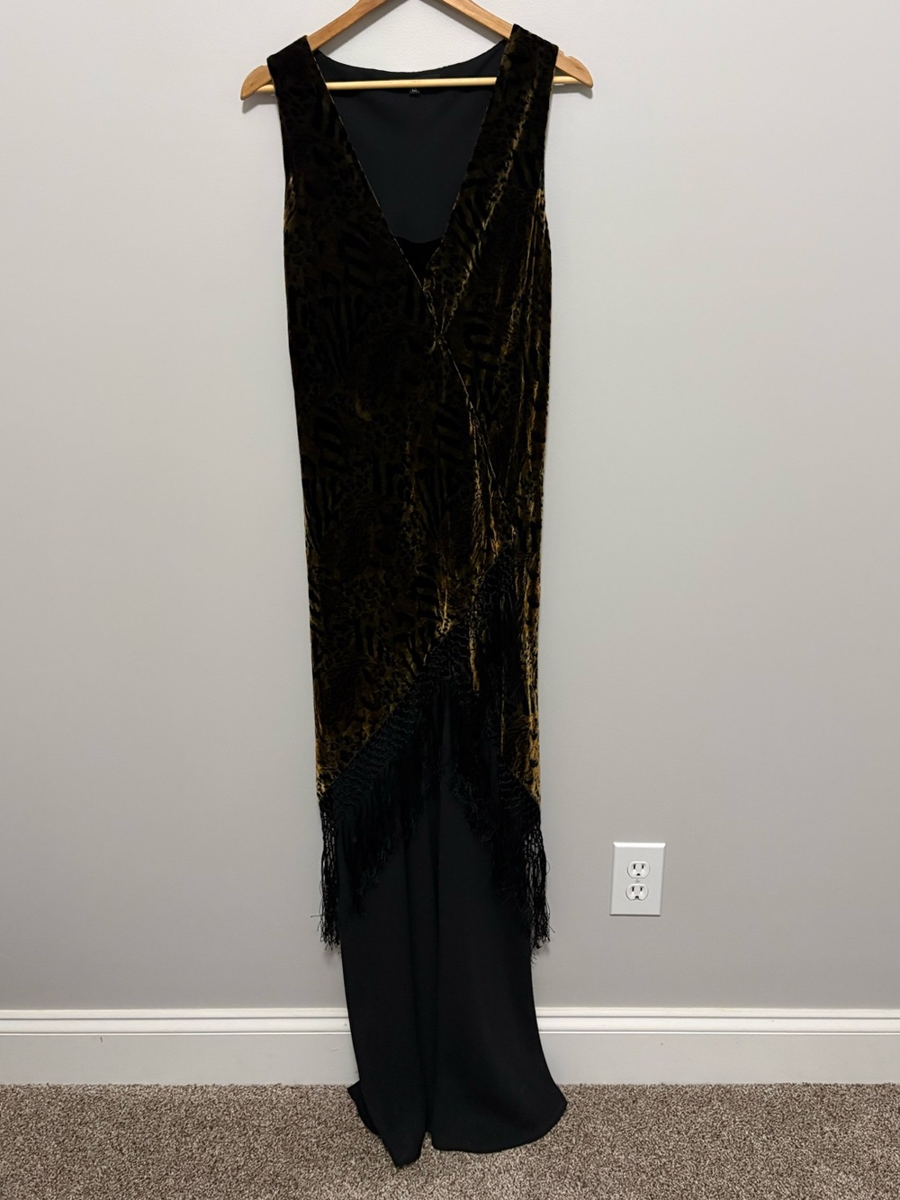 Vintage Lyndia Procanik 90’s Y2K Velvet Cheetah Fringe Sleeveless Cocktail Gown